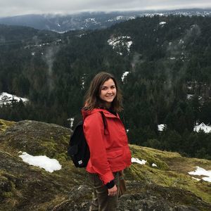 Meet your Posher, Julia